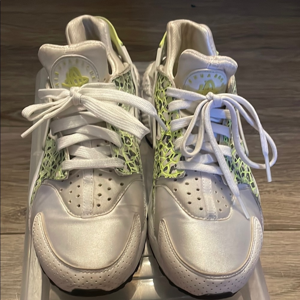 White and Green Sneakers (Nike Air Huarache)
